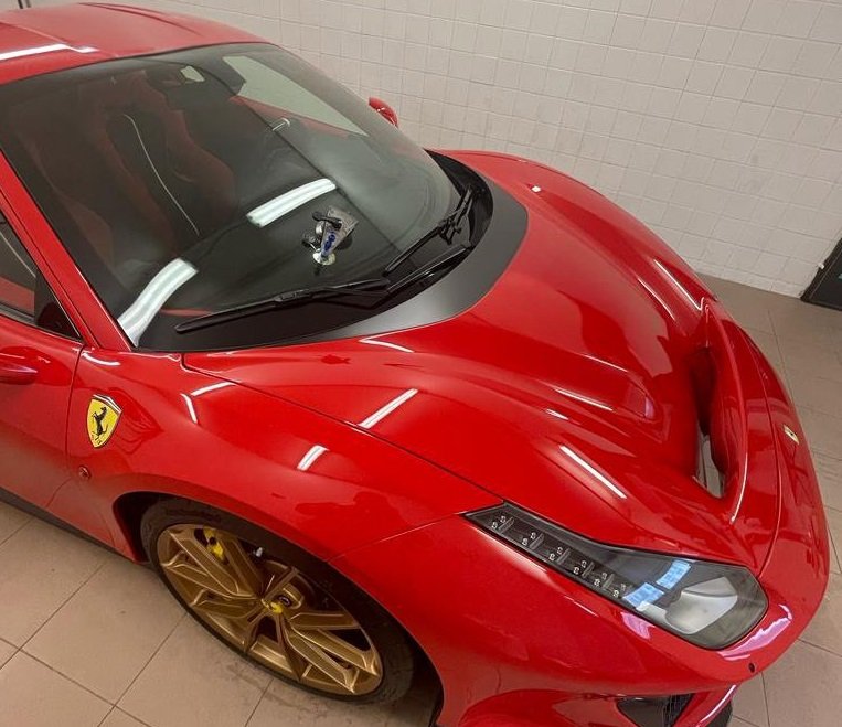 opravacelnihosklaferrari3_2